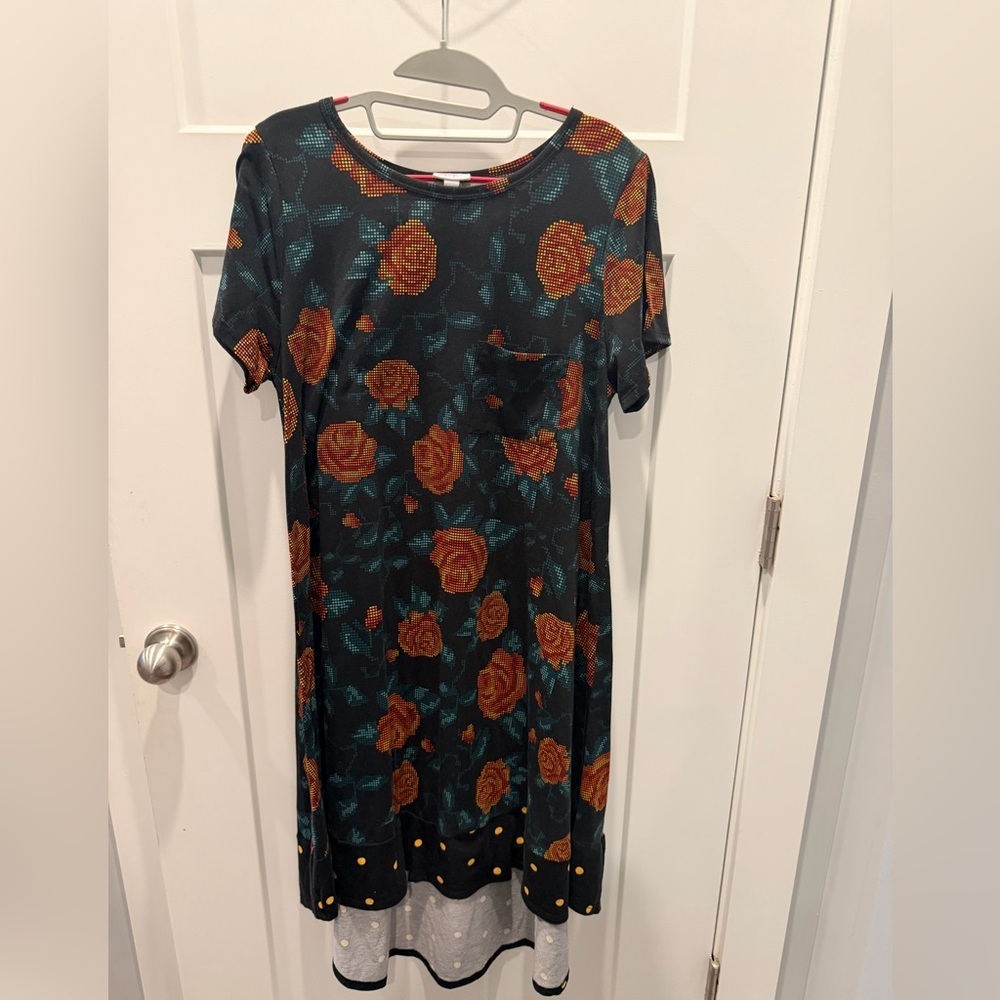 LuLaRoe Floral Rose Dress Women’s Large Black Orange Short Sleeve Swing